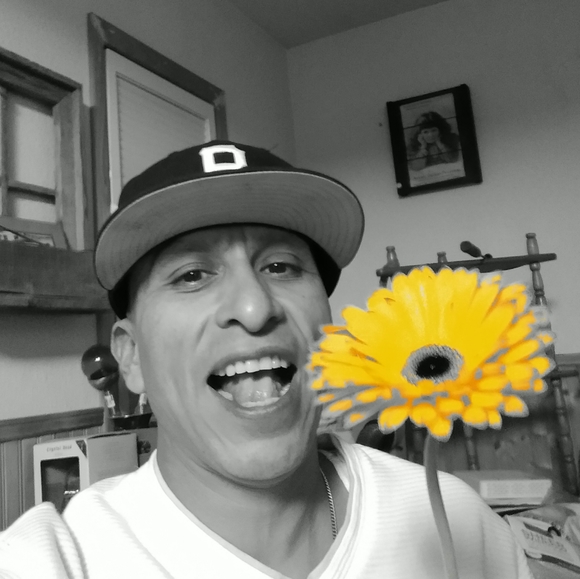 Meet your Posher, Davy - Picture 2 of 2